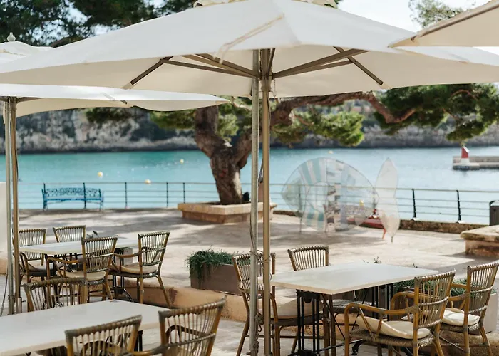 Porto Cristo Hotels