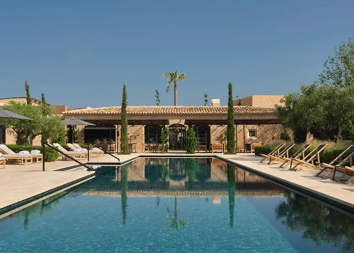 Santanyi Hotels